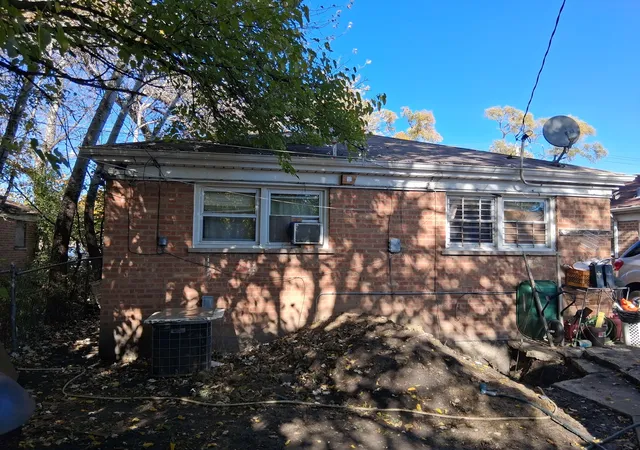 5th image of 310 W 150th St, Harvey, IL 60426 | MLS# 12687948