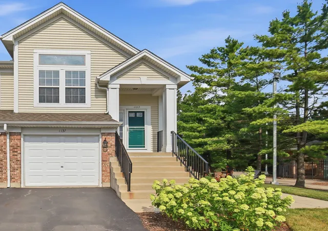 1st image of 1137 Hawthorne Ln, Elk Grove Village, IL 60007 | MLS# 12689589