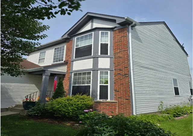 2nd image of 481 Windermere Wy, Lake In The Hills, IL 60156 | MLS# 12690176