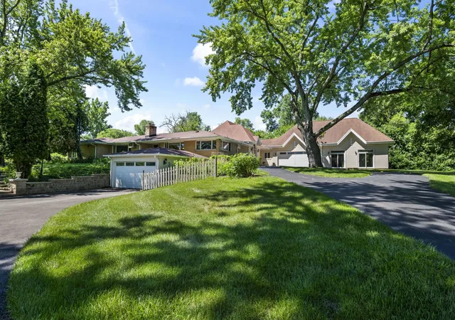 2nd image of 26347 W Il Route 22, Barrington, IL 60010 | MLS# 12690595