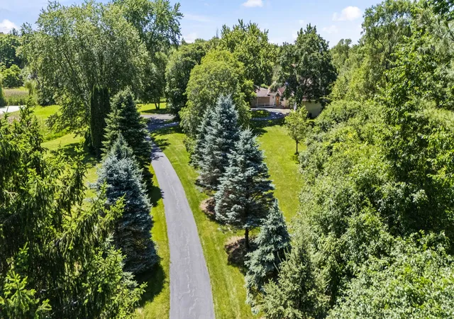 5th image of 26347 W Il Route 22, Barrington, IL 60010 | MLS# 12690595