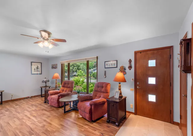 Photo 3 of Single family home for sale at 4611 Orchard Ln, Crystal Lake, IL 60014 | MLS# 12690661 | Listing updated on 2026-09-03