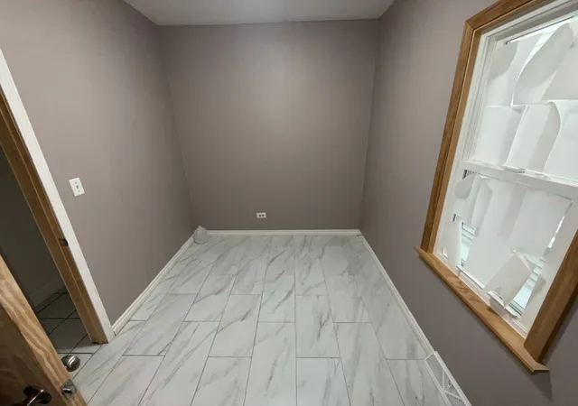 Photo 4 of Single family home for sale at 412 156th Street, Calumet City, IL 60409 | MLS# 12691194 | Listing updated on 2026-09-04