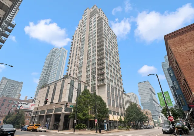 1st image of 200 W Grand Ave #804, Chicago, IL 60654 | MLS# 12691325