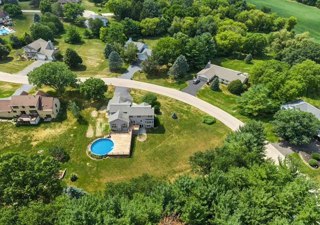 Photo 2 of Single family home for sale at 539 Creekview Ln, Rockford, IL 61114 | MLS# 12691662 | Listing updated on 2026-08-26