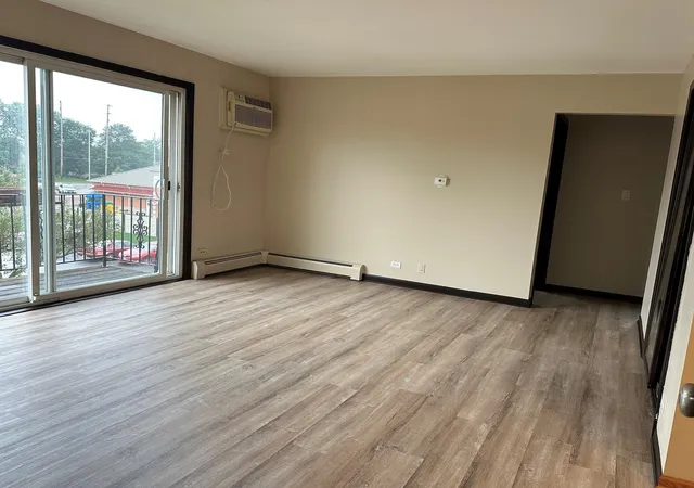 Photo 3 of Condo for sale at 1321 N Baldwin Ct #3A, Palatine, IL 60074 | MLS# 12691977 | Listing updated on 2026-08-25