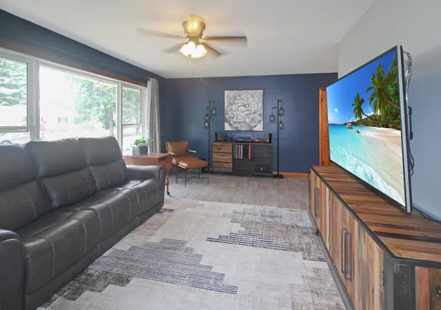 3rd image of 307 Margaret Ave, Normal, IL 61761 | MLS# 12692105