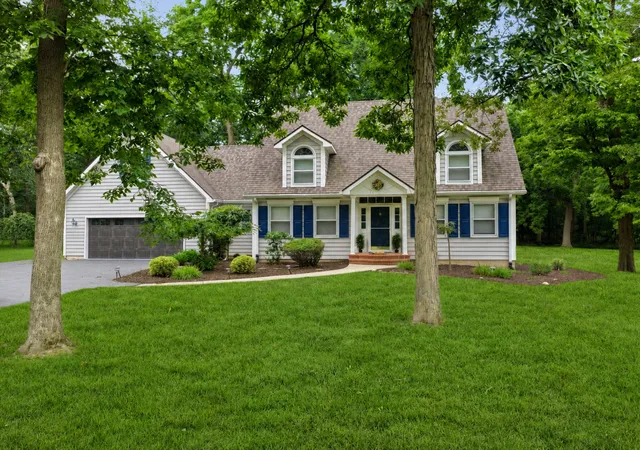 Photo 1 of Single family home for sale at 2094 Running Deer Ln, Freeport, IL 61032 | MLS# 12692321 | Listing updated on 2026-08-25