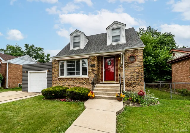 1st image of 18524 Gladville Ave, Homewood, IL 60430 | MLS# 12692580