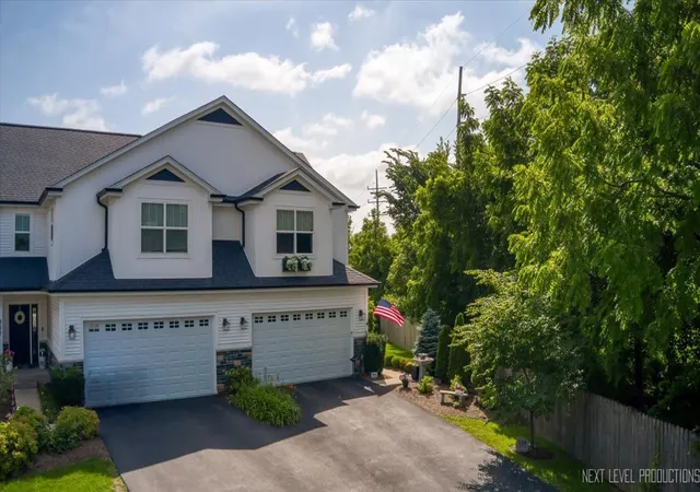 1st image of 339 Sandholm Ct, Geneva, IL 60134 | MLS# 12694322