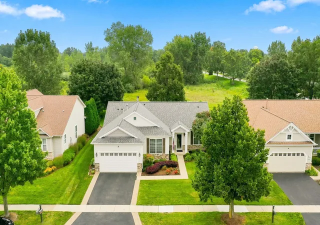 39th image of 13260 Cold Springs Dr, Huntley, IL 60142 | MLS# 12694408