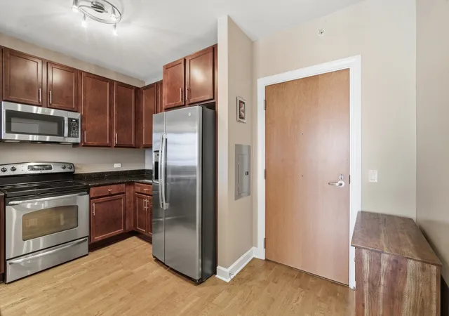 4th image of 100 E 14Th St #1209, Chicago, IL 60605 | MLS# 12694489