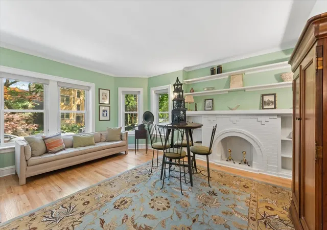 3rd image of 2215 W Arthur Ave, Chicago, IL 60645 | MLS# 12695308