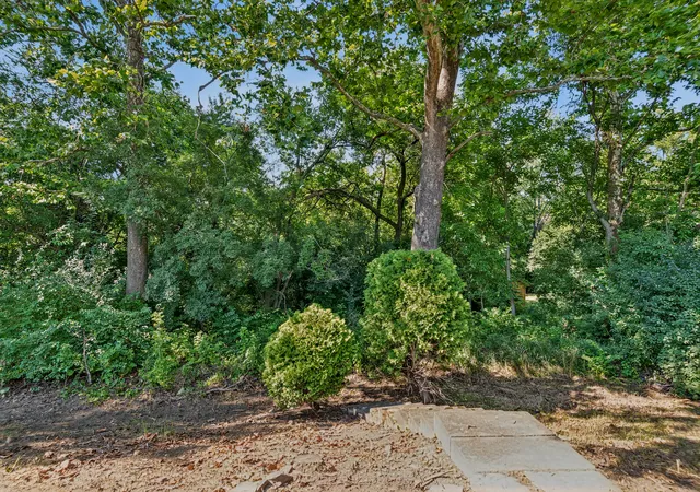 24th image of 1124 59th St, Downers Grove, IL 60516 | MLS# 12695428