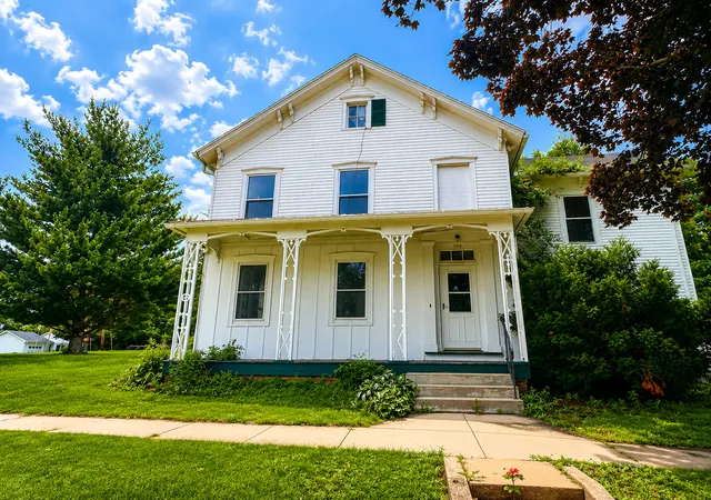 Photo 1 of Single family home for sale at 204 S Main St, Sheffield, IL 61361 | MLS# 12695502 | Listing updated on 2026-08-27