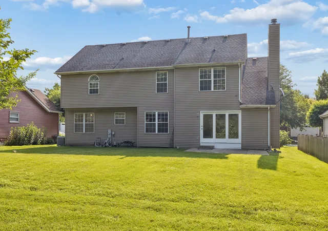 21st image of 283 Meadowview Ln, Aurora, IL 60502 | MLS# 12695822