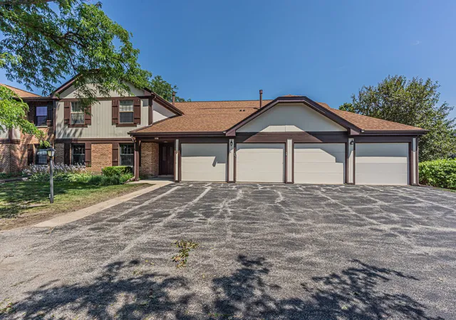 2nd image of 1538 Springview Ct #A1, Wheeling, IL 60090 | MLS# 12696114