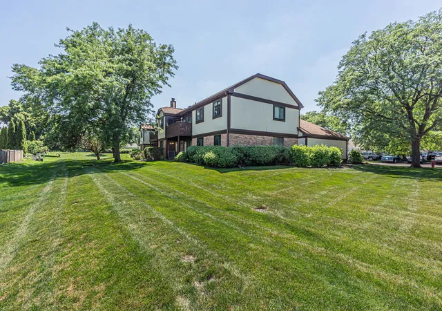 31st image of 1538 Springview Ct #A1, Wheeling, IL 60090 | MLS# 12696114