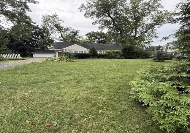 60th image of 47 W Algonquin Rd, Des Plaines, IL 60016 | MLS# 12696487