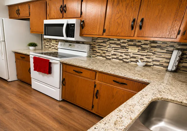 4th image of 1323 Buell Ave, Joliet, IL 60435