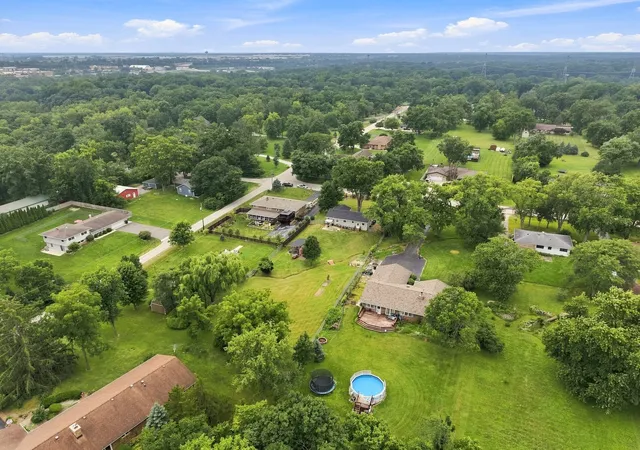 2nd image of 1212 Green St, New Lenox, IL 60451 | MLS# 12698817