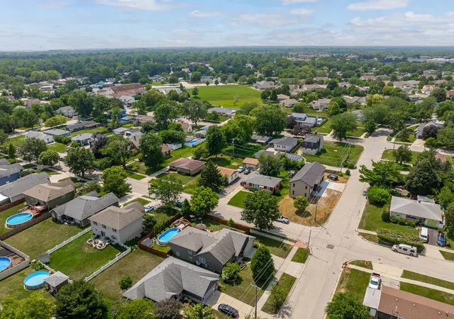 37th image of 1108 Norley Ave, Joliet, IL 60435 | MLS# 12698957