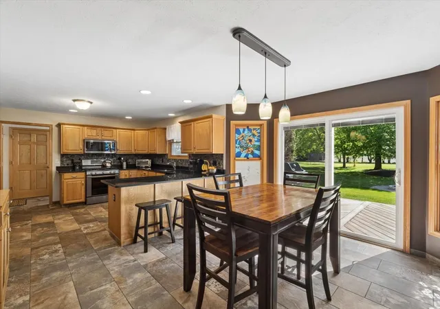 Photo 3 of Single family home for sale at 12743 Vestas Pl, Belvidere, IL 61008 | MLS# 12699464 | Listing updated on 2026-08-21
