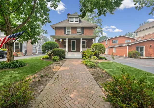 Photo 1 of Single family home for sale at 1538 Oakwood Ave, Highland Park, IL 60035 | MLS# 12699488 | Listing updated on 2026-08-25