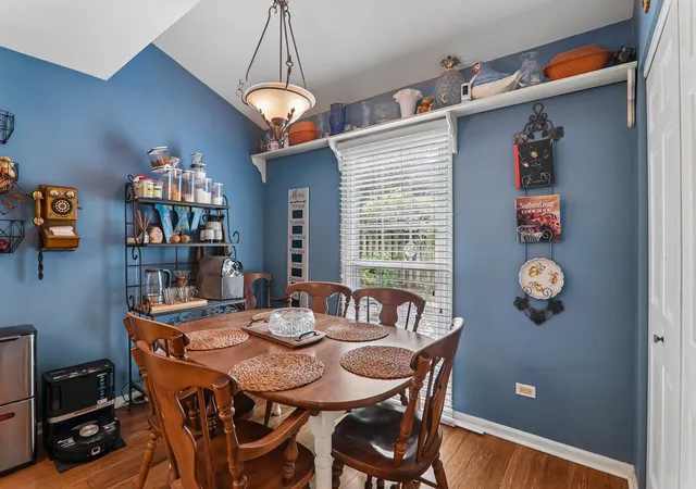 Photo 4 of Single family home for sale at 1644 Swallow St, Naperville, IL 60565 | MLS# 12699504 | Listing updated on 2026-08-19