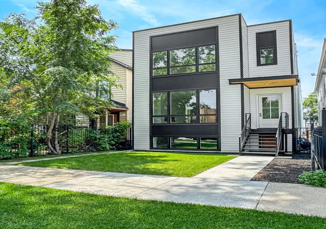 1st image of 1728 N Sawyer Ave #Front, Chicago, IL 60647 | MLS# 12699819