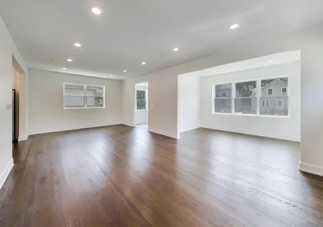 4th image of 1632 W 100Th Pl, Chicago, IL 60643 | MLS# 12700451
