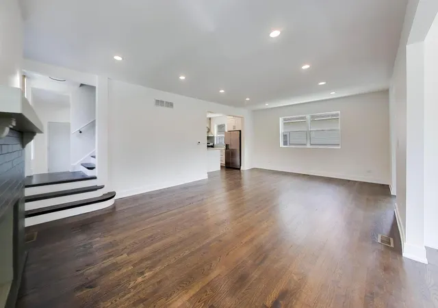 5th image of 1632 W 100Th Pl, Chicago, IL 60643 | MLS# 12700451