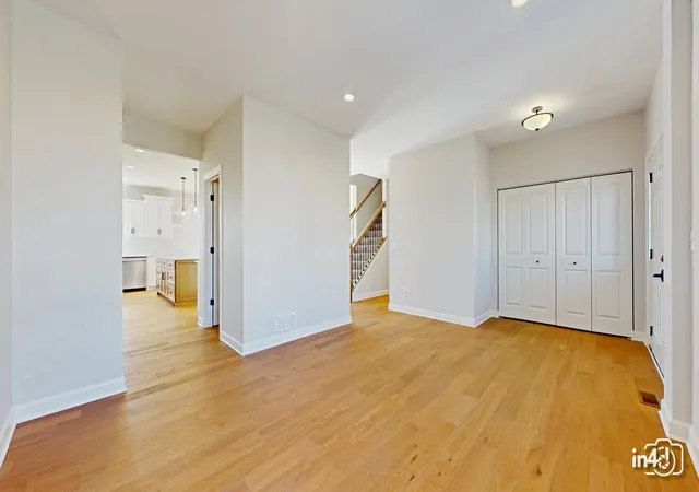 Photo 3 of Single family home for sale at 24524 W Isabel Ln, Shorewood, IL 60404 | MLS# 12700807 | Listing updated on 2026-08-20