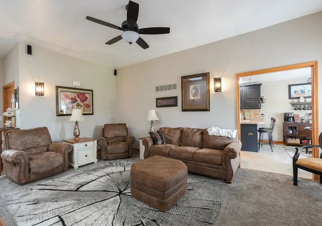 3rd image of 1385 N Westshore Blvd, Manteno, IL 60950 | MLS# 12700880