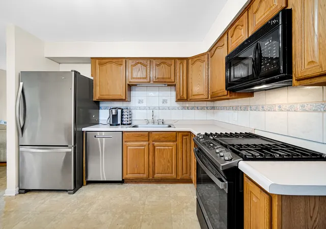 2nd image of 1509 Ridge Rd, Homewood, IL 60430 | MLS# 12701369