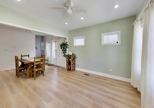 3rd image of 8915 S Racine Ave, Chicago, IL 60620 | MLS# 12701490