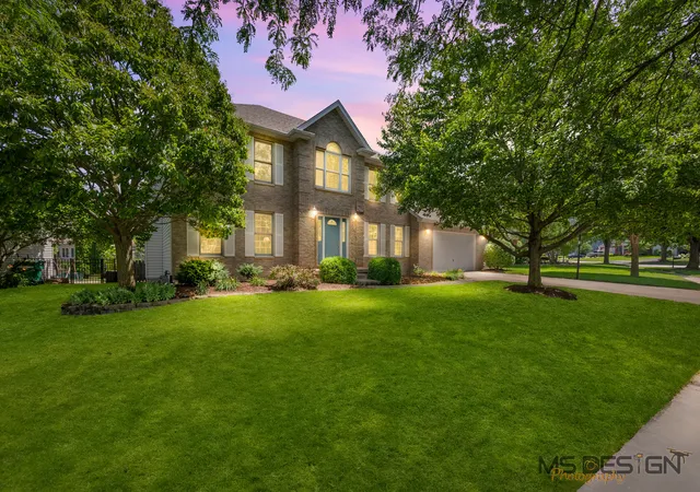 Photo 2 of Single family home for sale at 1239 Yorkshire Dr S, Sycamore, IL 60178 | MLS# 12701839 | Listing updated on 2026-09-06