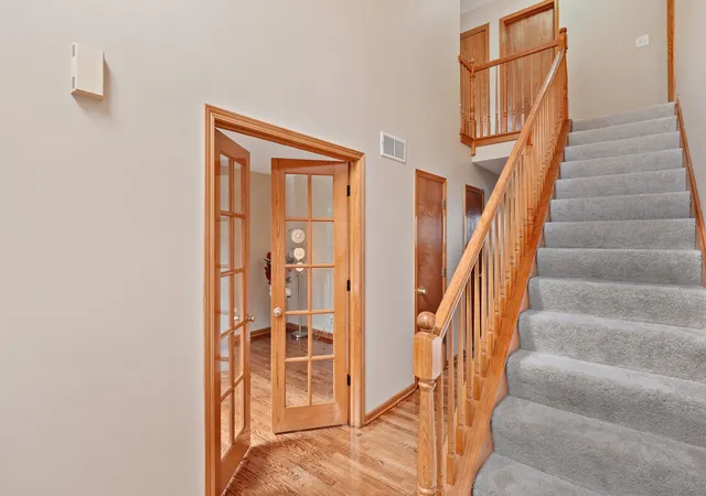 2nd image of 131 Tecumseh Dr, Bolingbrook, IL 60490 | MLS# 12702233