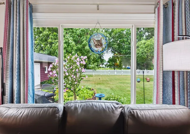 Photo 4 of Sale Pending at 1036 E Howard St, Pontiac, IL 61764 | MLS# 12702375 | Listing updated on 2026-08-25