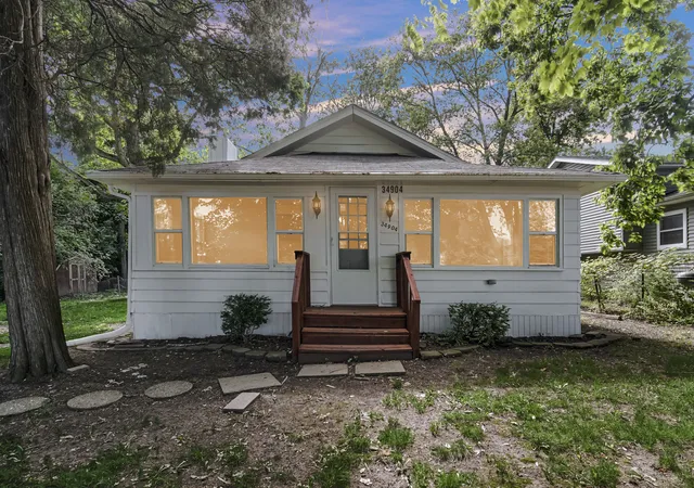 2nd image of 34904 N Carvis Dr, Lake Villa, IL 60046 | MLS# 12702386