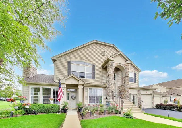 1st image of 2685 Acorn Ct #4, West Dundee, IL 60118 | MLS# 12702467