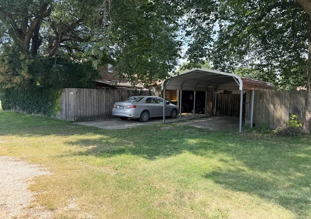 17th image of 401 Wisconsin Ave, Streator, IL 61364 | MLS# 12702531