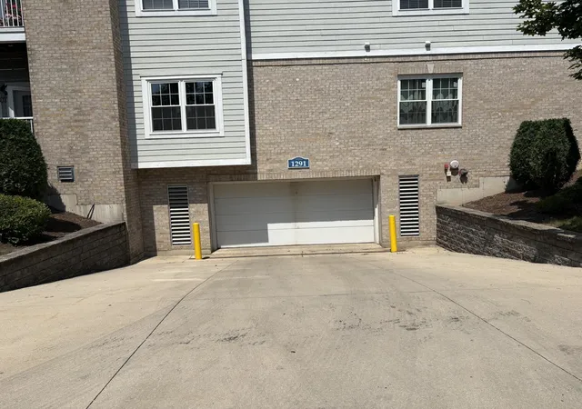 Photo 2 of Sale Pending at 1291 W Lake St #302, Addison, IL 60101 | MLS# 12702745 | Listing updated on 2026-10-08