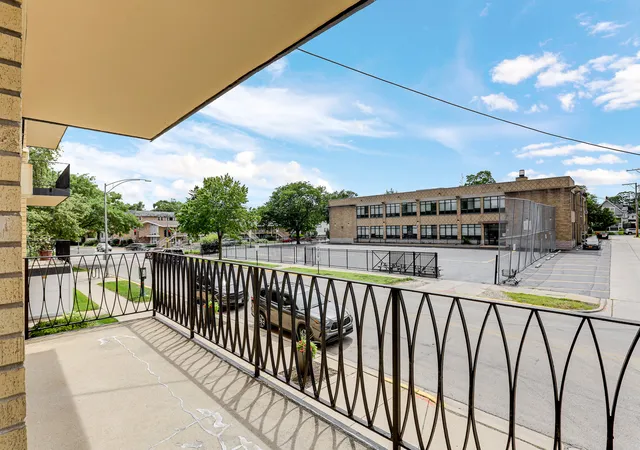 4th image of 148Th Cir Ave, Forest Park, IL 60130