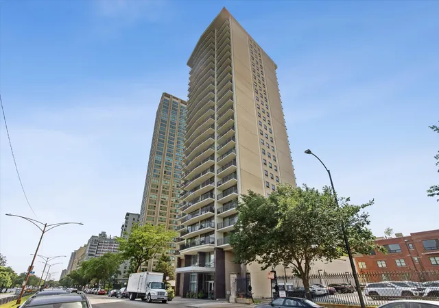 1st image of 3470 N Lake Shore Dr #22B, Chicago, IL 60657 | MLS# 12703238