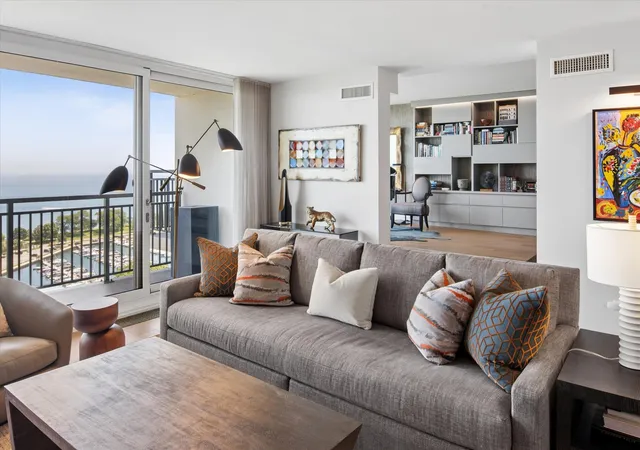 4th image of 3470 N Lake Shore Dr #22B, Chicago, IL 60657 | MLS# 12703238