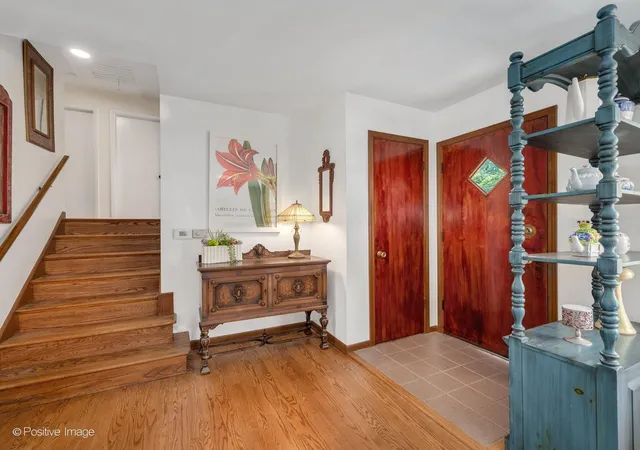 Photo 3 of Single family home for sale at 4733 S Pershing Ave, Downers Grove, IL 60515 | MLS# 12703527 | Listing updated on 2026-09-22