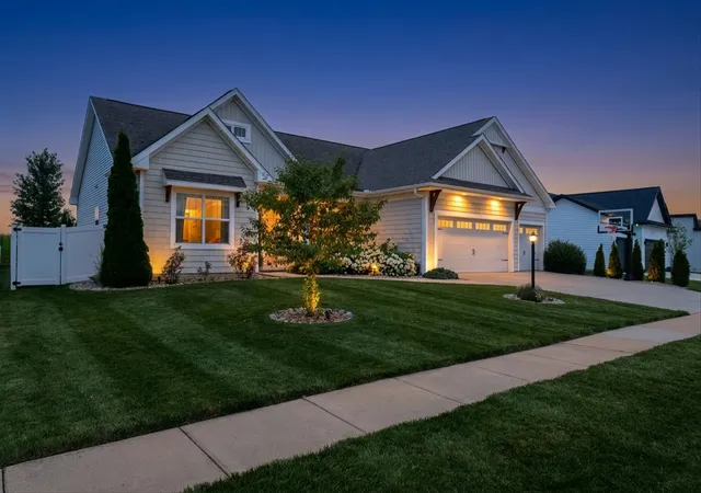 3rd image of 1203 Morningside Ln, Mahomet, IL 61853 | MLS# 12703704