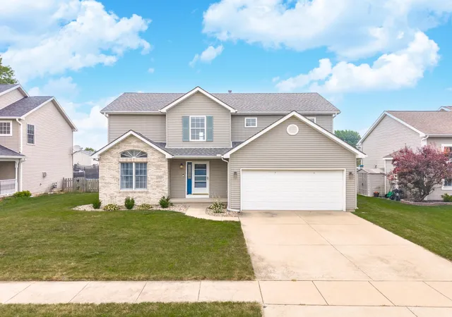 2nd image of 1410 Tralee Ln, Bloomington, IL 61704 | MLS# 12703727