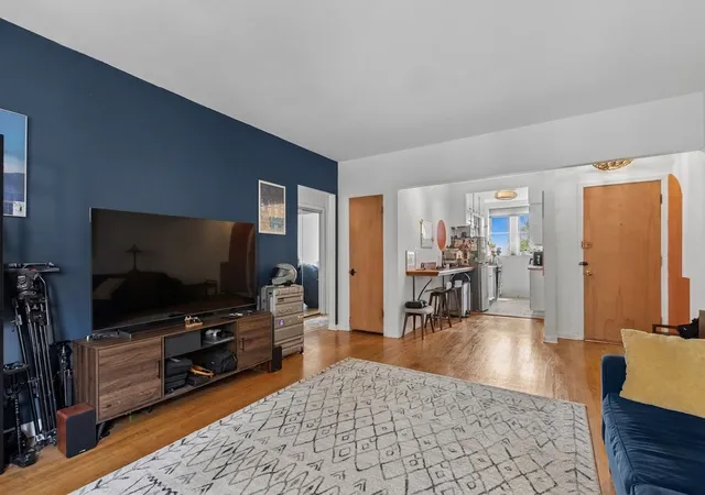 Photo 3 of Condo for sale at 1210 W Jarvis Ave #2N, Chicago, IL 60626 | MLS# 12703896 | Listing updated on 2026-08-19